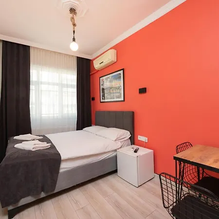 Nora Aparts 公寓式酒店 3*