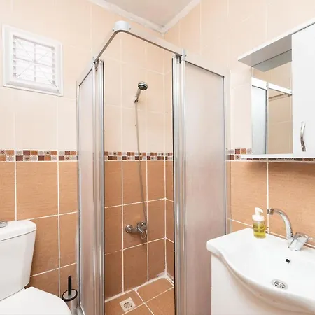 Nora Aparts Ξενοδοχείο με διαμερίσματα