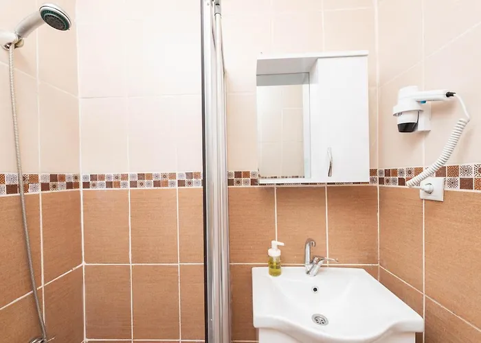 Nora Aparts Istanbulská provincie