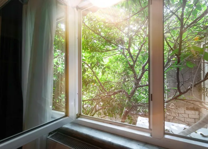 Nora Aparts Stambuł