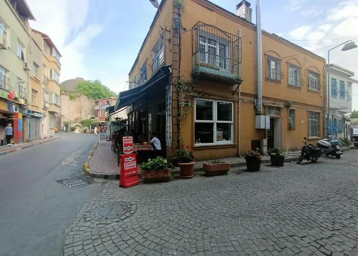 Nora Aparts 3* Stambuł